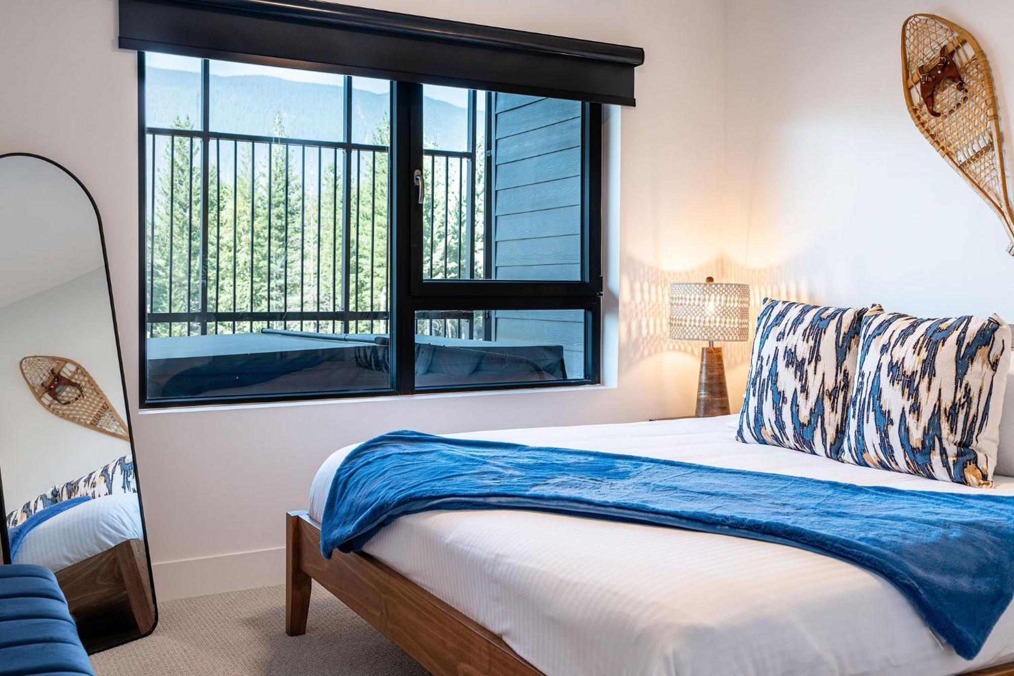 Appartamento Alpine Haven By Revelstoke Vacations Esterno foto